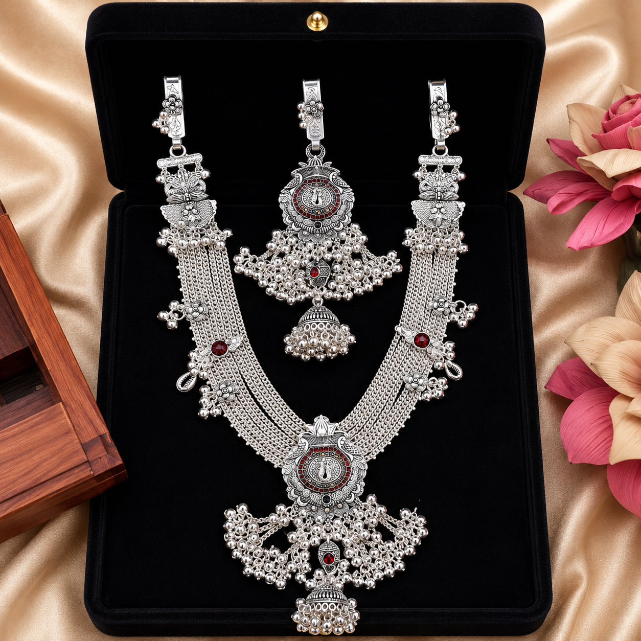 Pearl and stone embellished bridal kamar bandh waist chain
