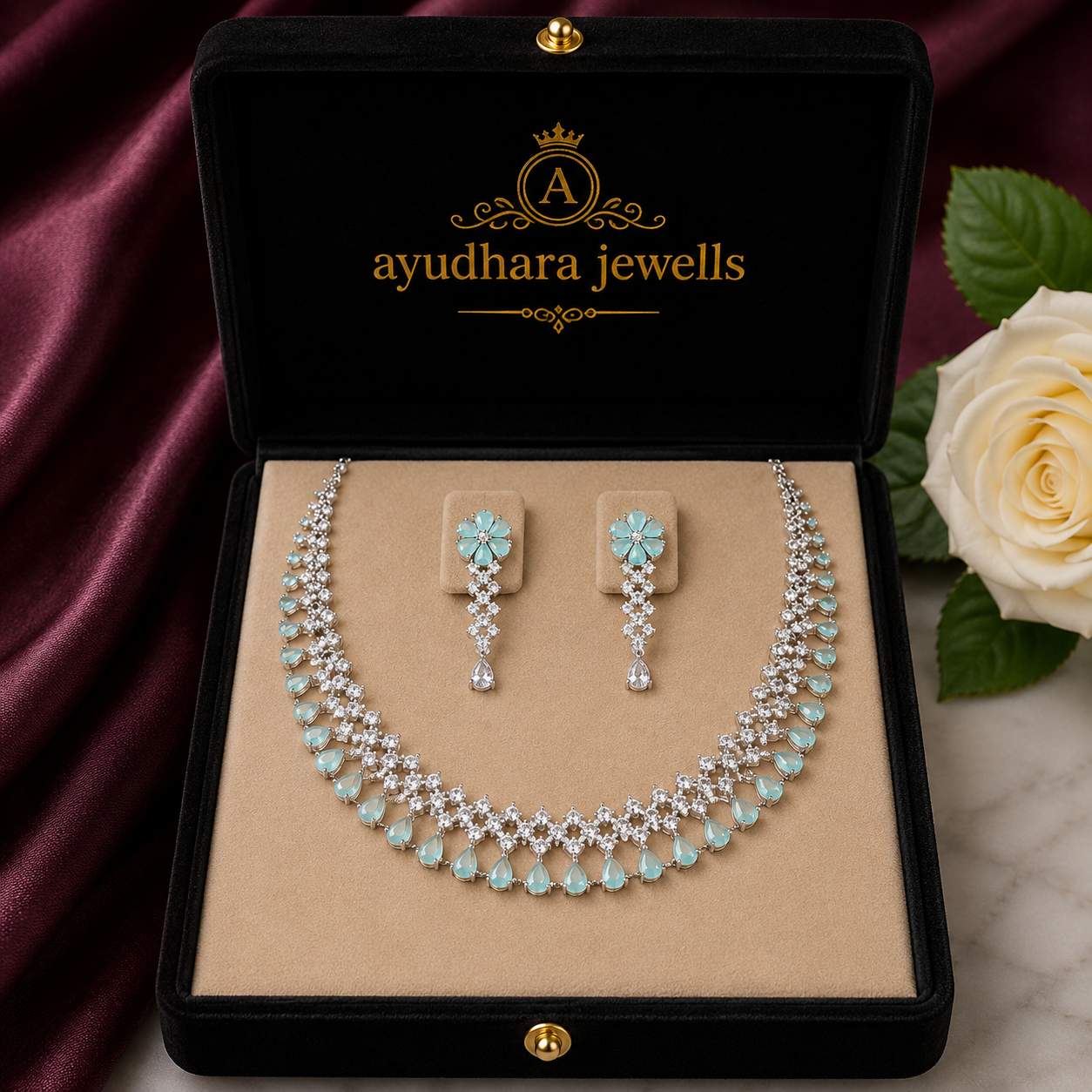 Royal diamond look necklace with sparkling stones