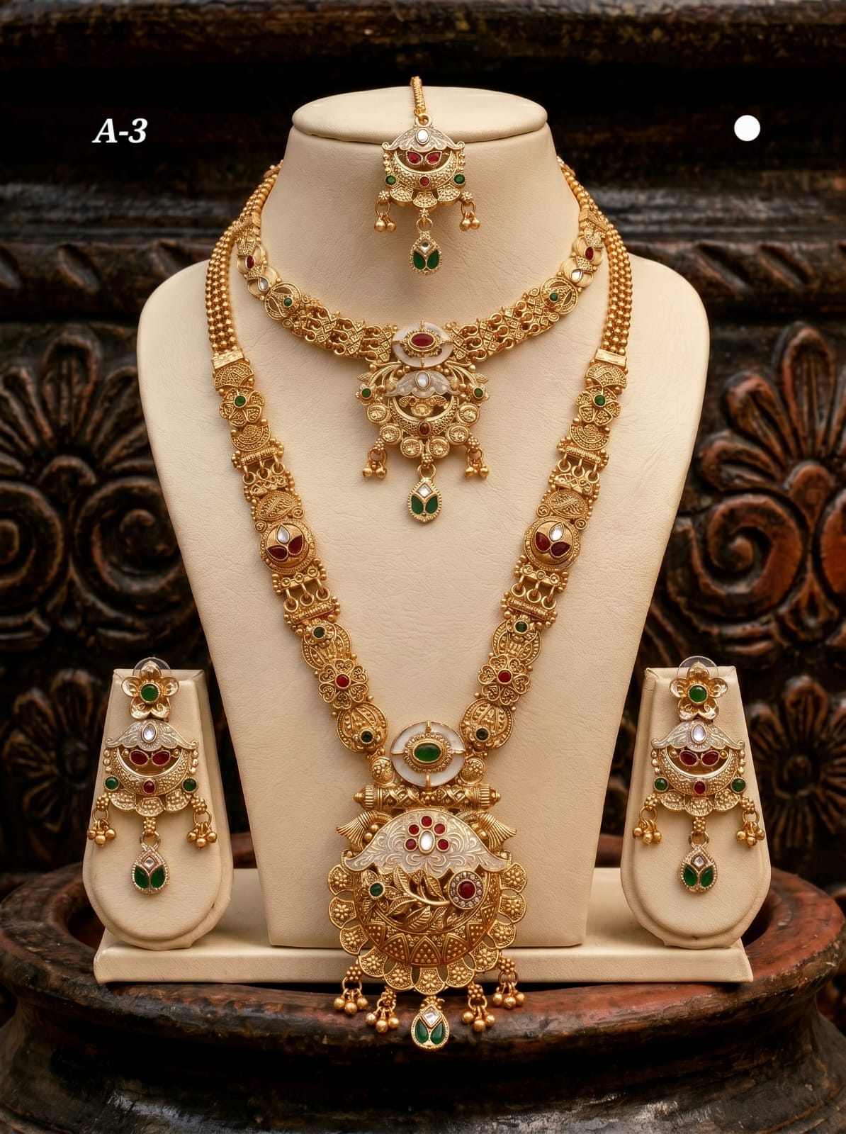 Ayudhara Traditional Antique Long Necklace Set